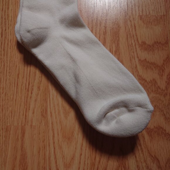 NWT HBC Hudson's Bay Stripes Crew Socks - Picture 3 of 6